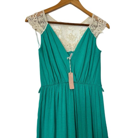 NWT Small Maternity Maxi Dress - Picture 2 of 3